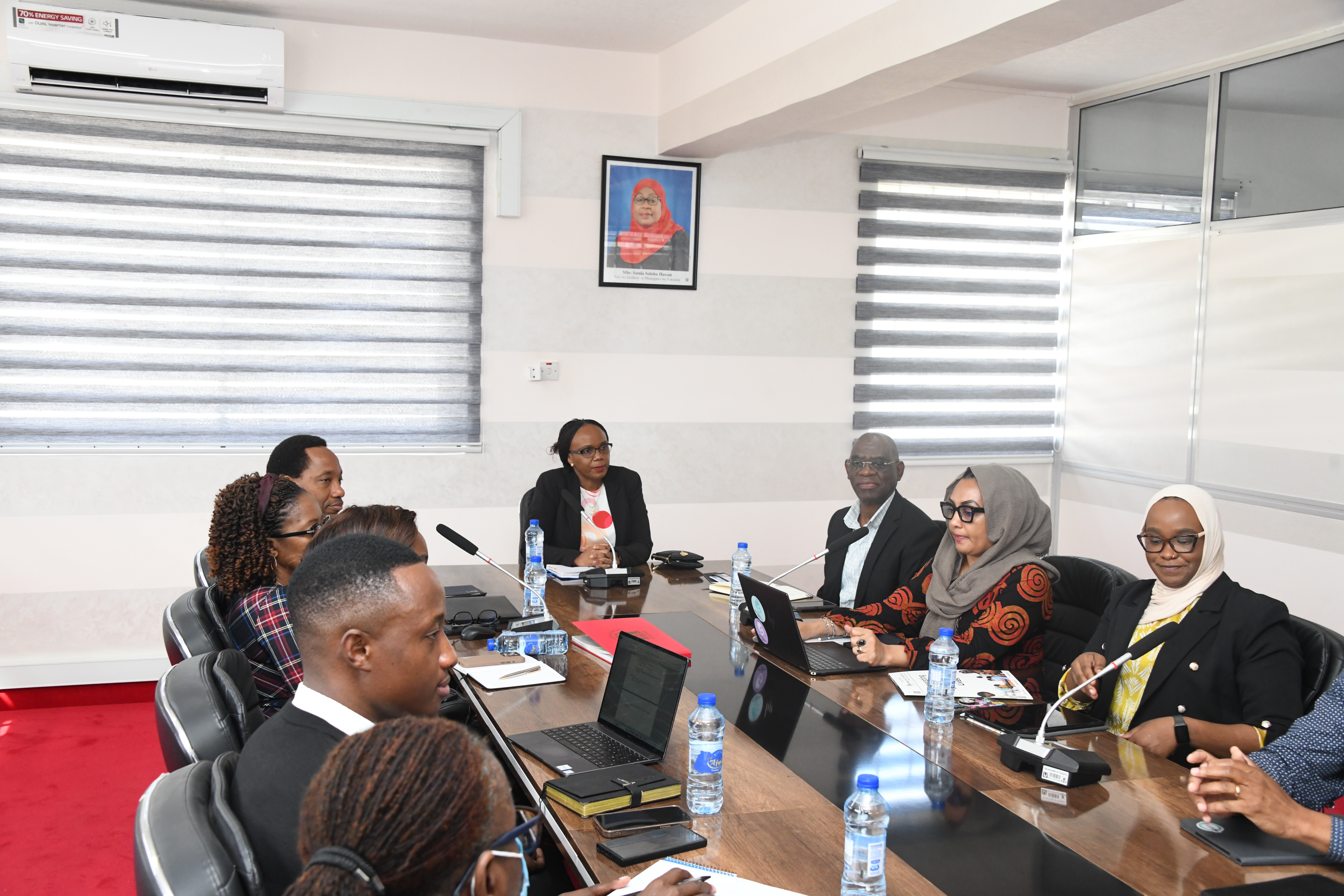 MEETING: NEST360 team convenes with national hospital Director