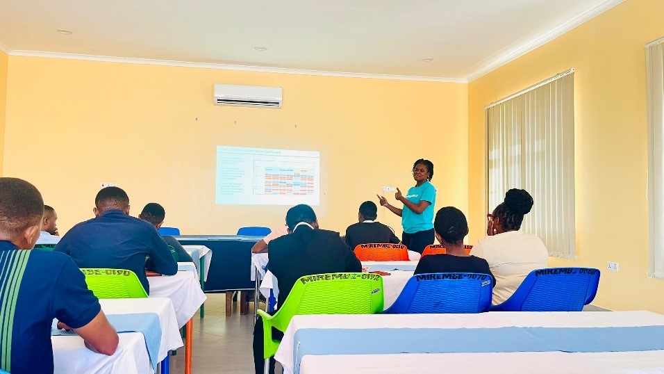 TRAINING: Biomedical engineers, technicians sharpen skills